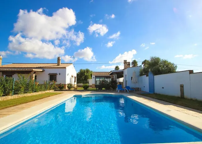 בית נופש Vivienda Rural El Chirimbolo *