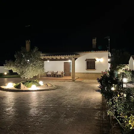 Vivienda Rural El Chirimbolo * 科尼尔-德拉弗龙特拉